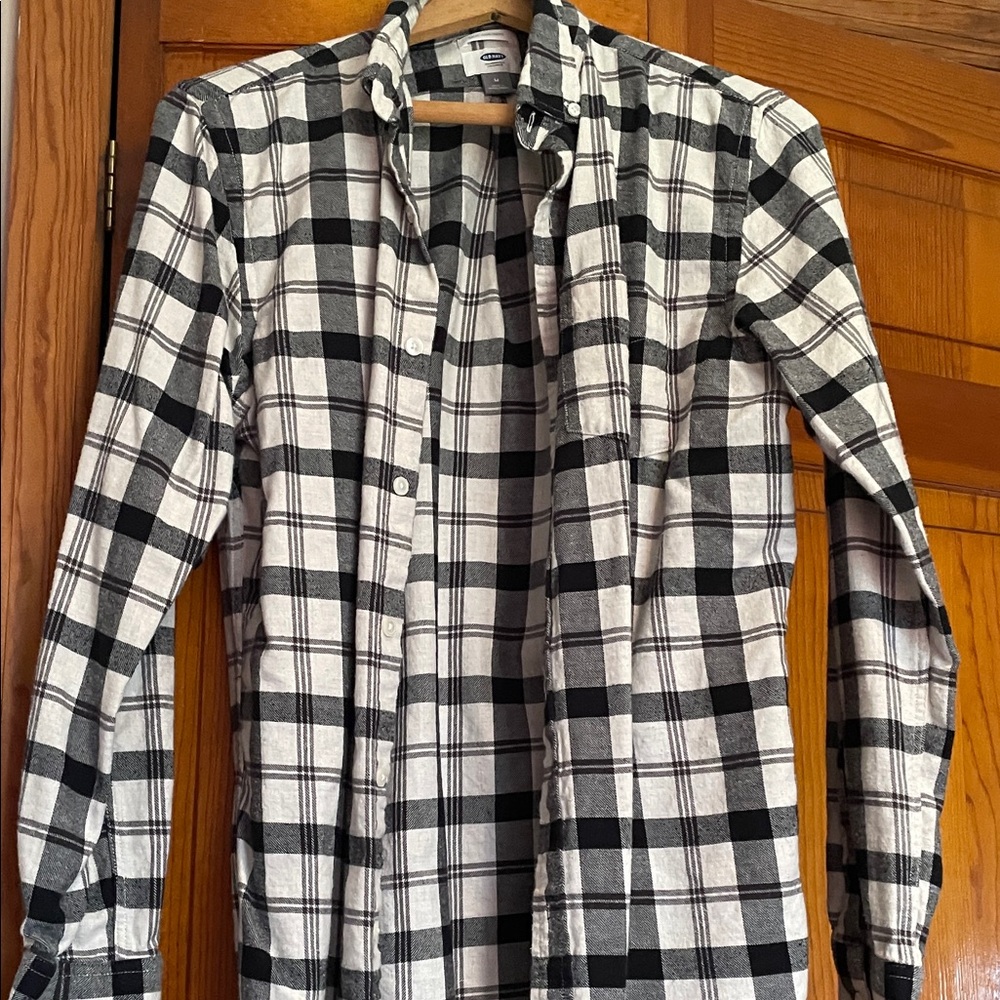 Men's Black & White Plaid Button-Down Shirt